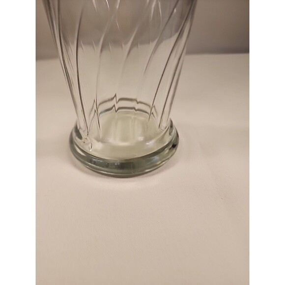 Vintage Clear Flaired Top Heavy Bottom Glass Vase - Picture 4 of 6